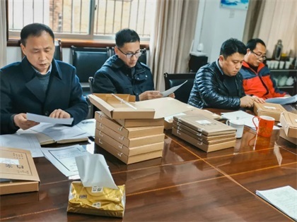 弘潤公司三年行動預(yù)驗收.jpg 弘潤公司三年行動預(yù)驗收.jpg