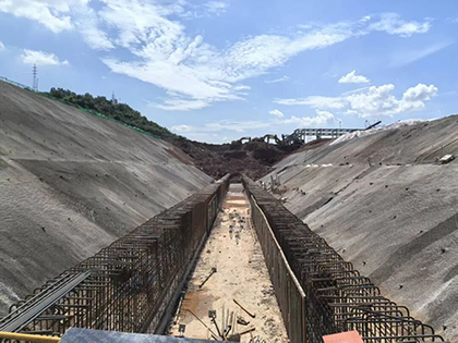 全線貫通.jpg 全線貫通.jpg